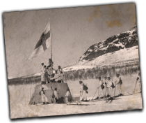 GFX_report_event_FIN_three_country_cairn_flag_raising